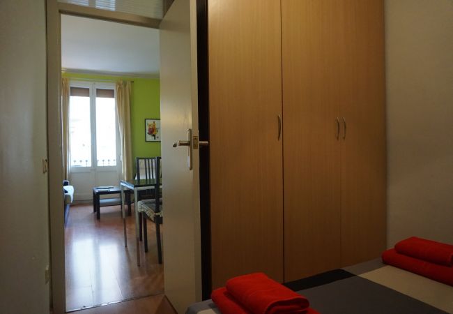 Appartement à Barcelona - OLIVERA, balcony, Plaza España, La Fira Appartement à Barcelona - OLIVERA, balcony, Plaza España, La Fira