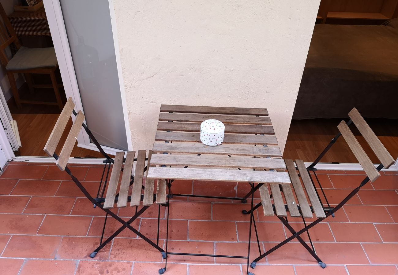 Appartement à Barcelone - Appartement rénové ettranquile avec terrasse à louer dans le centre de Barcelone, Gracia