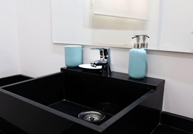 Appartement à Madrid - M (PRE103A) Apto. de diseño Puerta del Sol 7 Appartement à Madrid - M (PRE103A) Apto. de diseño Puerta del Sol 7