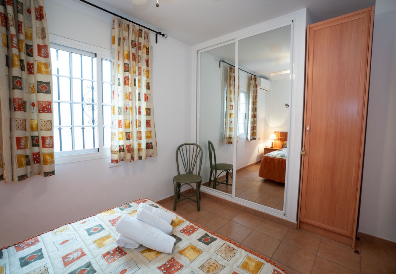 Appartement à Nerja - Appartement avec 2 chambres à 100 m de la plage