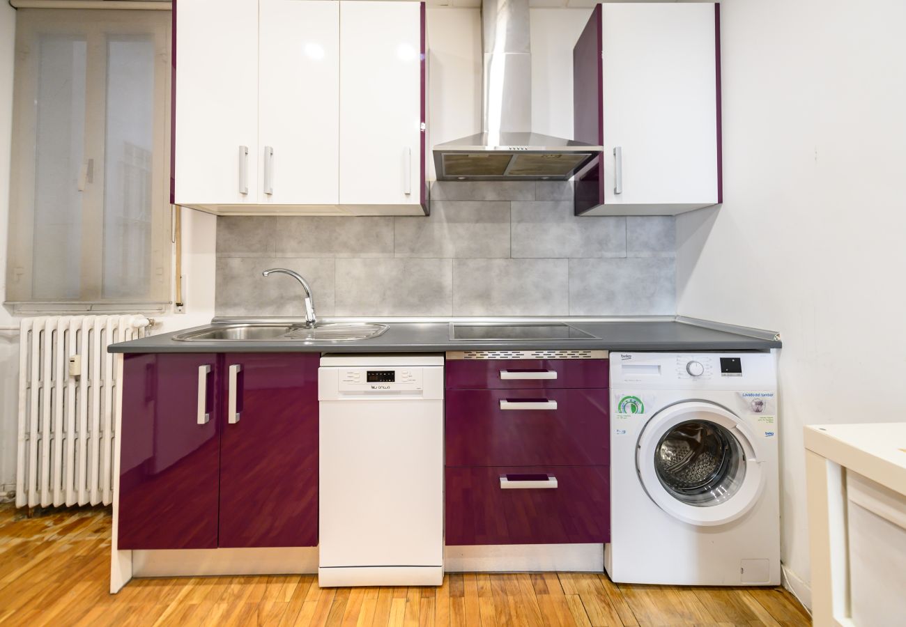 Appartement à Madrid - M (VEL551) Piso de 3 dormitorios y 2 en Salamanca