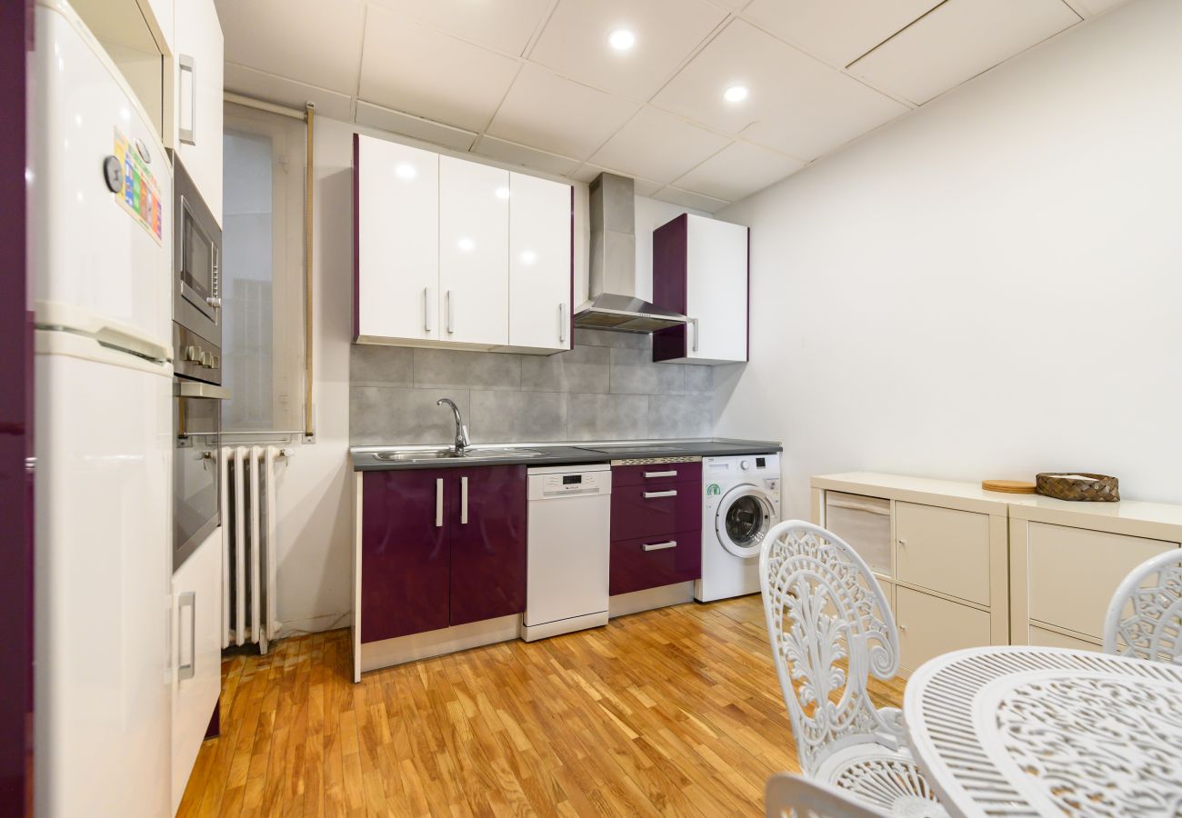 Appartement à Madrid - M (VEL551) Piso de 3 dormitorios y 2 en Salamanca