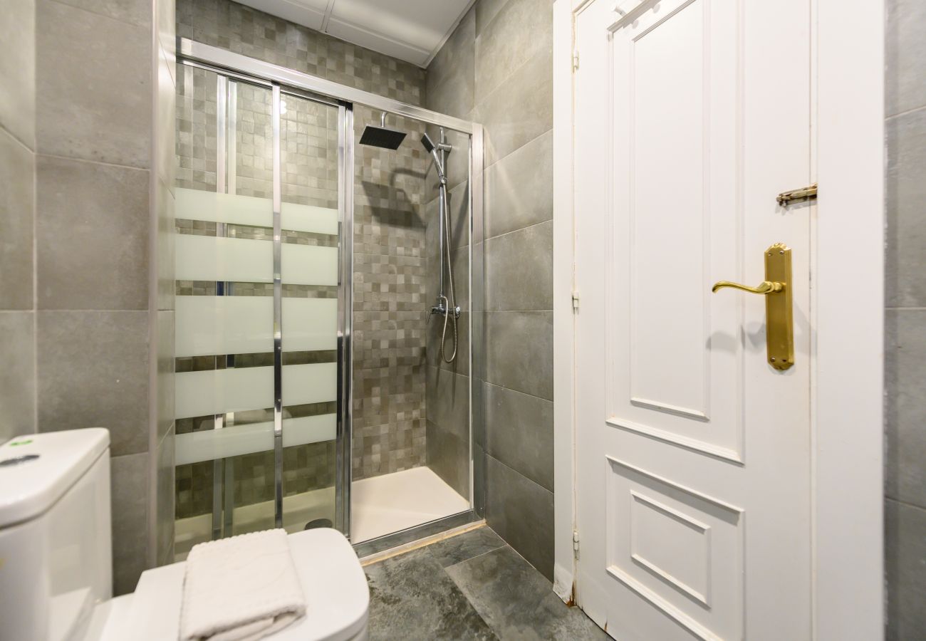 Appartement à Madrid - M (VEL551) Piso de 3 dormitorios y 2 en Salamanca