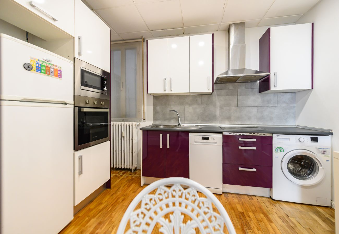 Appartement à Madrid - M (VEL551) Piso de 3 dormitorios y 2 en Salamanca