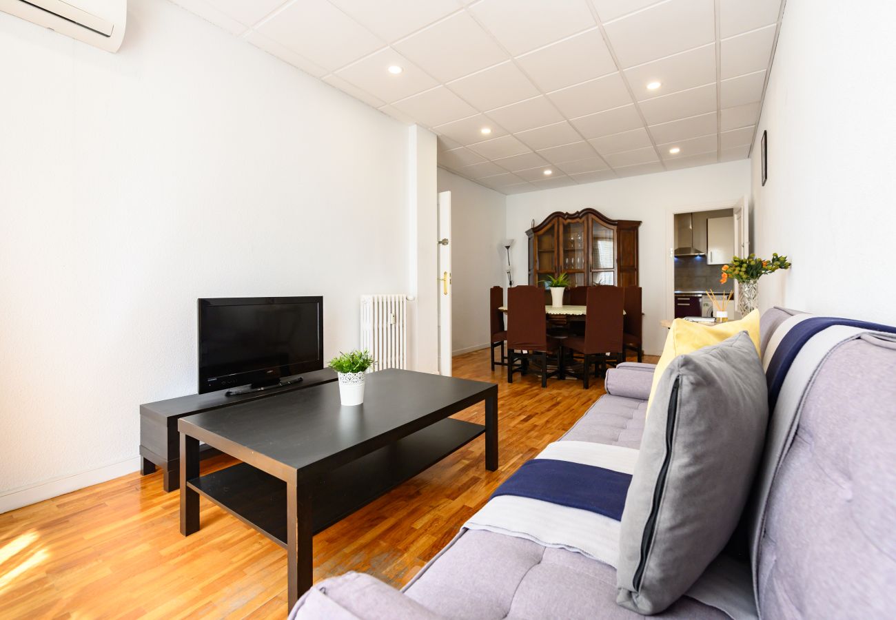 Appartement à Madrid - M (VEL551) Piso de 3 dormitorios y 2 en Salamanca