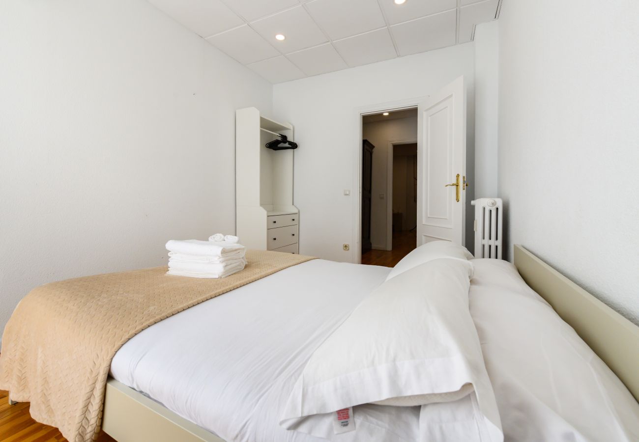 Appartement à Madrid - M (VEL551) Piso de 3 dormitorios y 2 en Salamanca