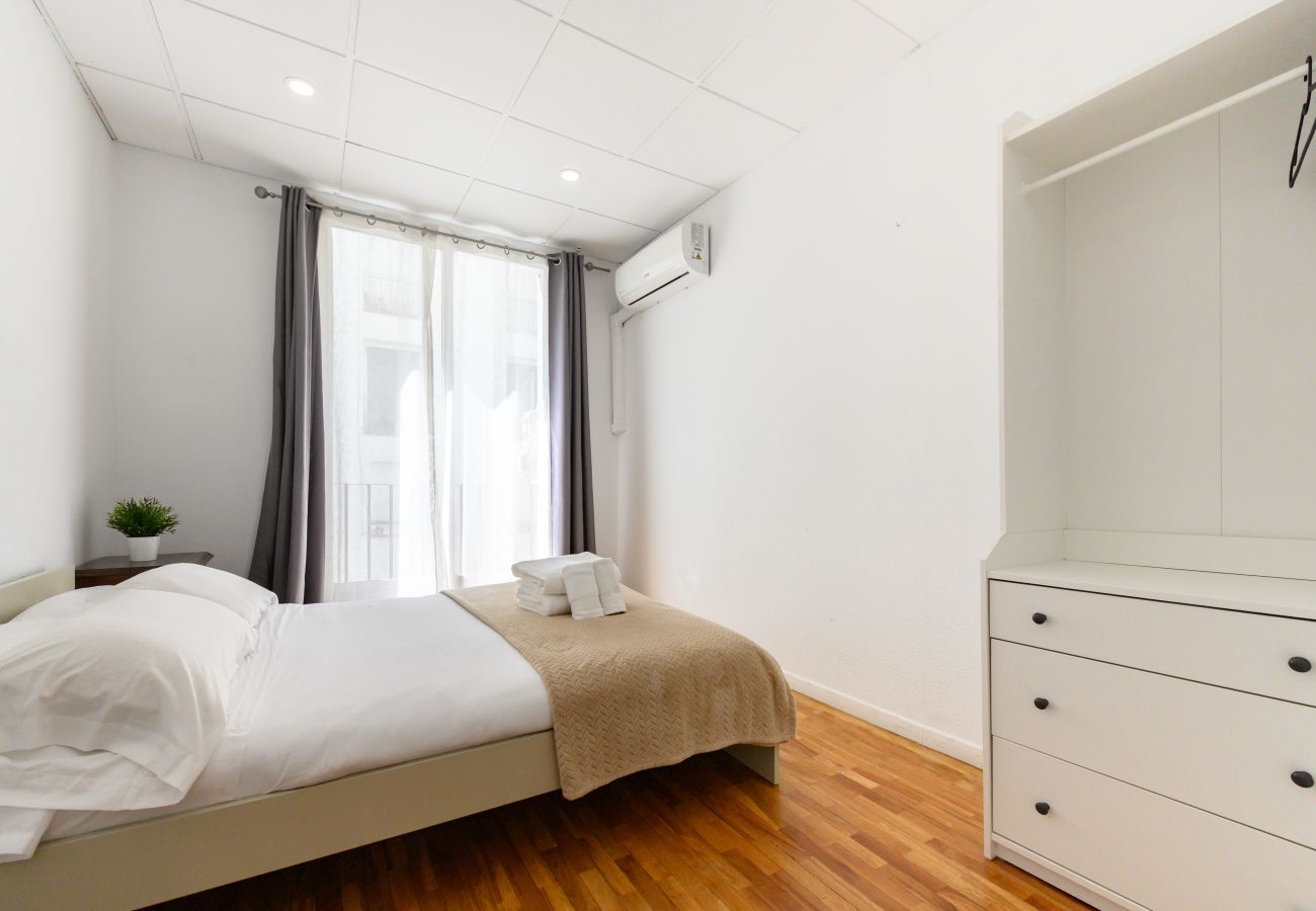 Appartement à Madrid - M (VEL551) Piso de 3 dormitorios y 2 en Salamanca
