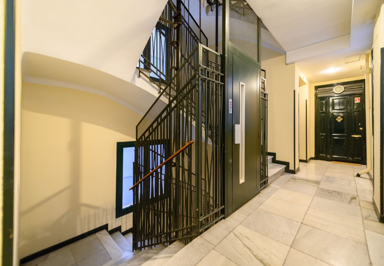 Appartement à Madrid - M (VEL551) Piso de 3 dormitorios y 2 en Salamanca
