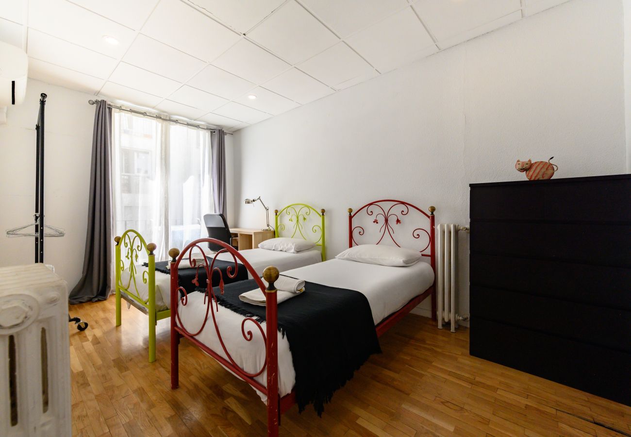 Appartement à Madrid - M (VEL551) Piso de 3 dormitorios y 2 en Salamanca