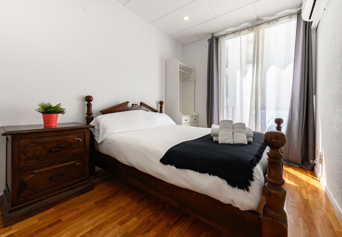Appartement à Madrid - M (VEL551) Piso de 3 dormitorios y 2 en Salamanca