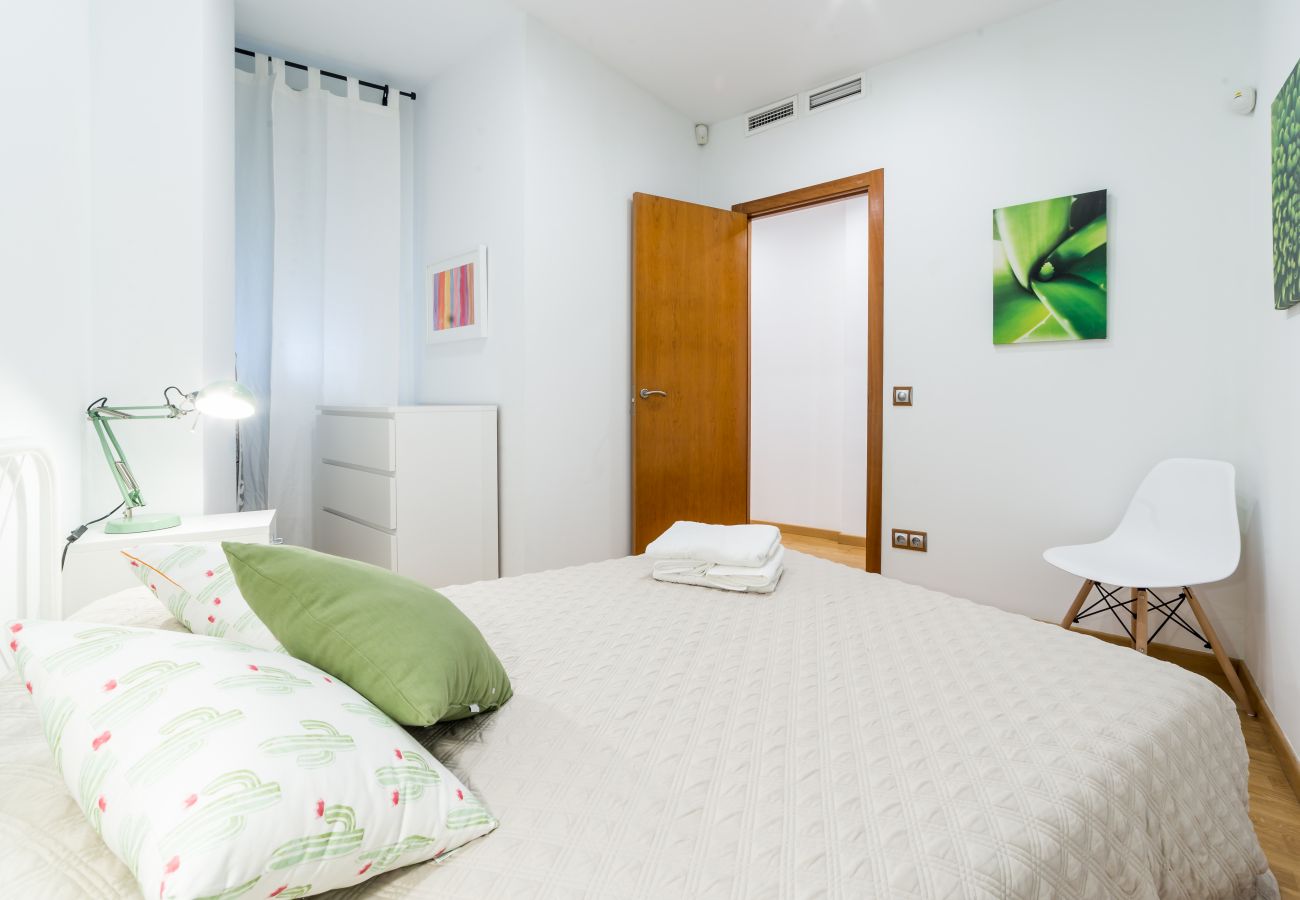 Appartement à Valence / Valencia - Travel Habitat B Jardines Rio Turia
