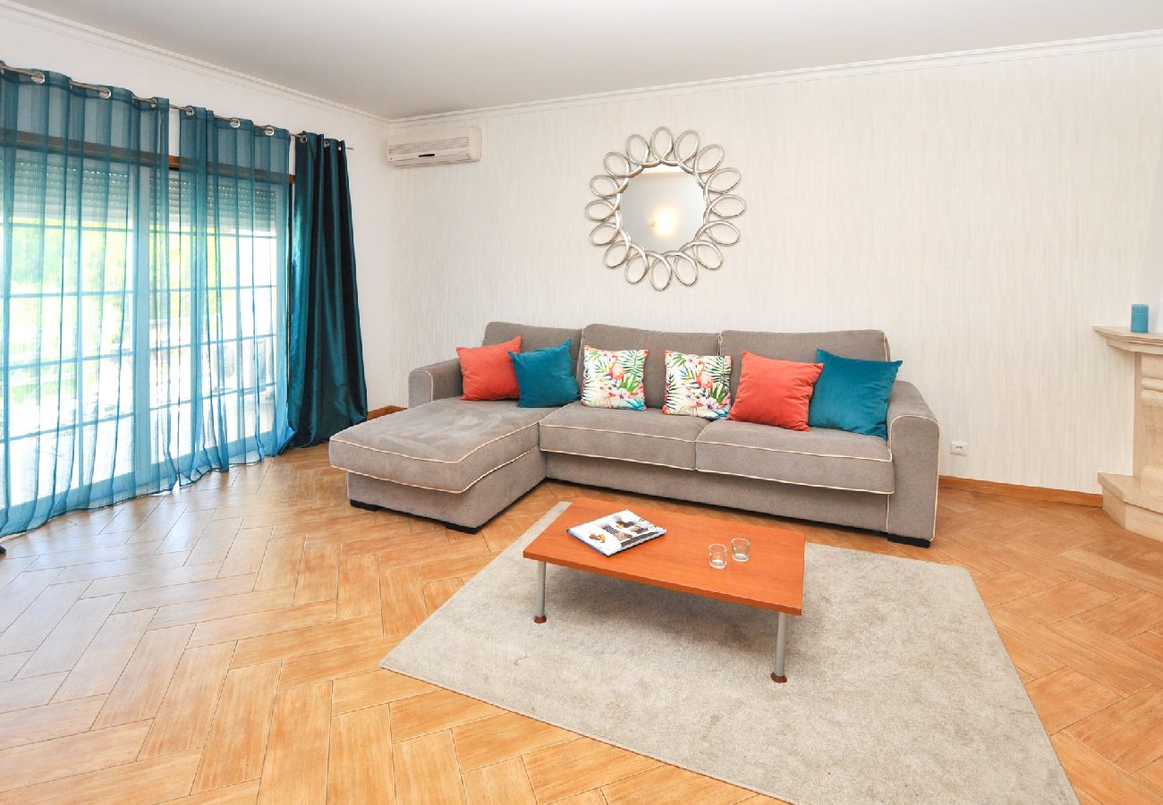 Appartement à Albufeira - Appartement avec 1 chambres à 1 km de la plage