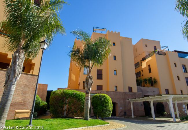 Appartement à Isla Canela - DUF02 Sea Facing Beach Front Apartment Appartement à Isla Canela - DUF02 Sea Facing Beach Front Apartment
