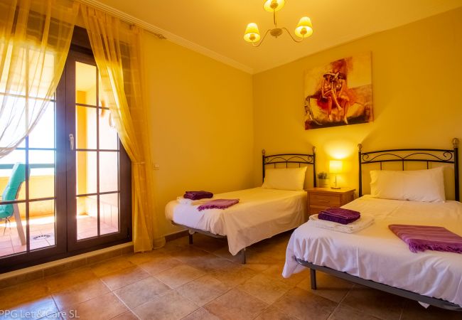 Appartement à Isla Canela - DUF02 Sea Facing Beach Front Apartment Appartement à Isla Canela - DUF02 Sea Facing Beach Front Apartment