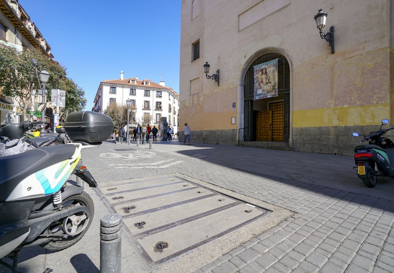 Appartement à Madrid - Apartment Downtown Madrid Chueca-Malasaña, 1 Room, 4 pax