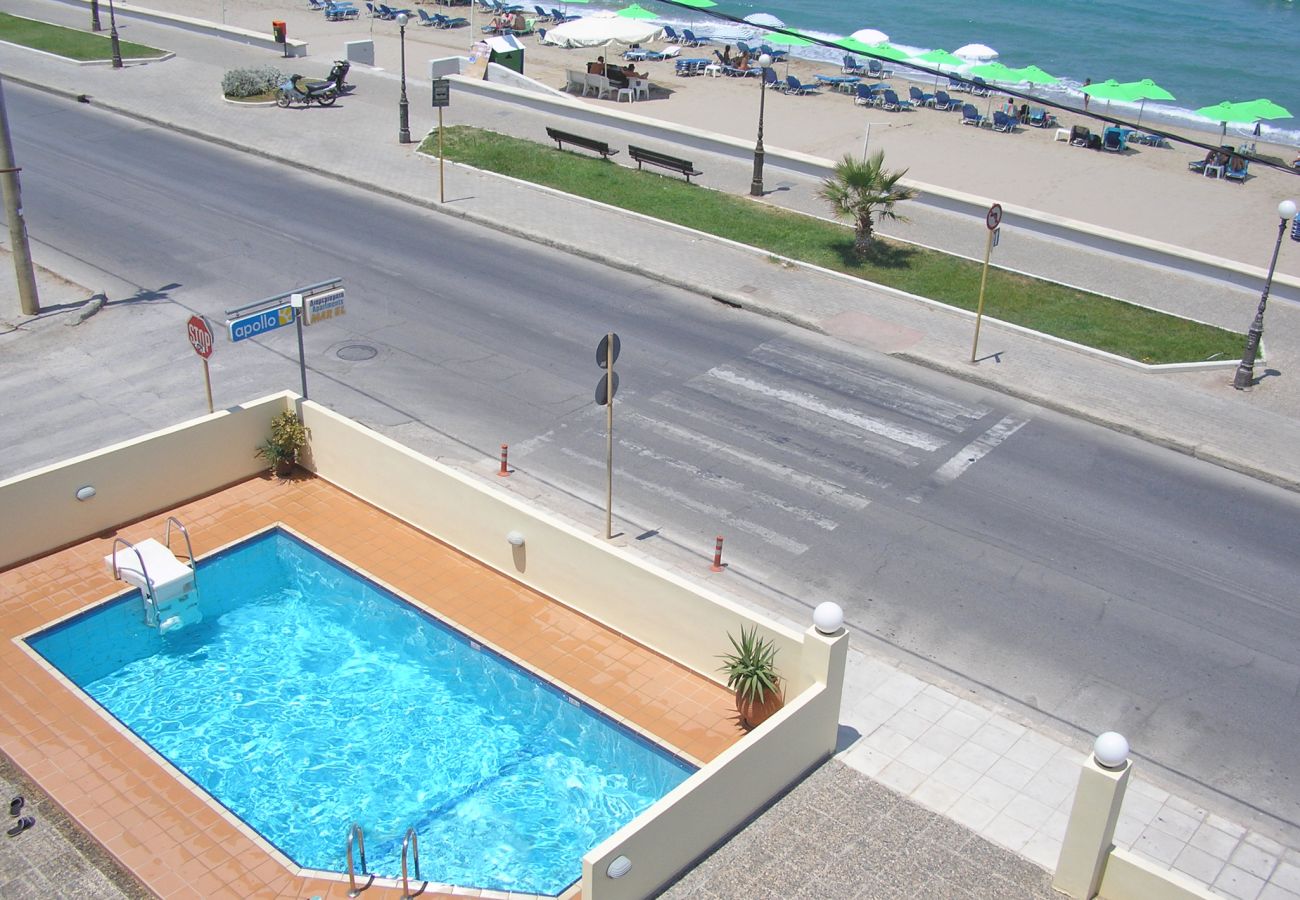 Aparthotel à Rethymno - Aparthotel pour 2 personnes à 20 m de la plage