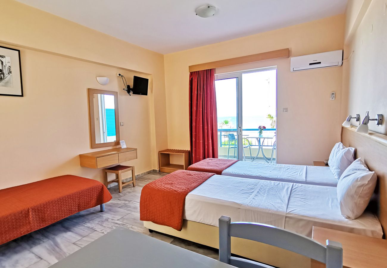 Aparthotel à Rethymno - Aparthotel pour 2 personnes à 20 m de la plage