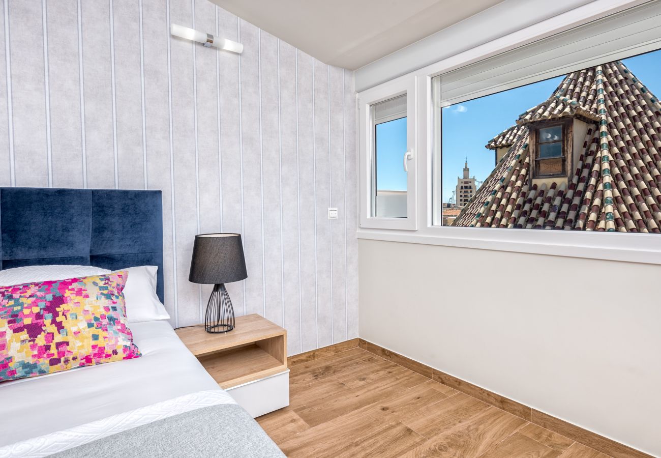 Appartement à Malaga - iloftmalaga Ático Plaza de las Flores