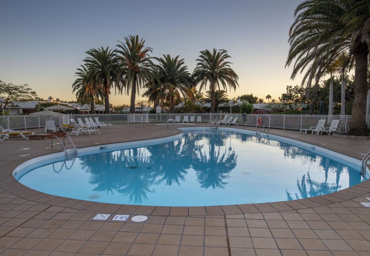 Bungalow à San Bartolomé de Tirajana - Melocotones Kuoni 46 Pta. 22
