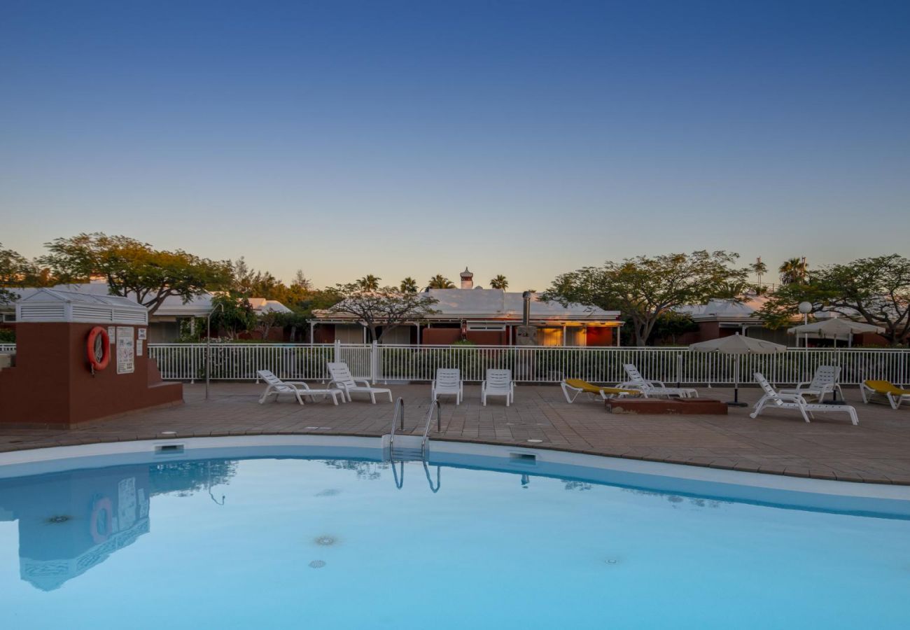 Bungalow à San Bartolomé de Tirajana - Melocotones Kuoni 46 Pta. 22
