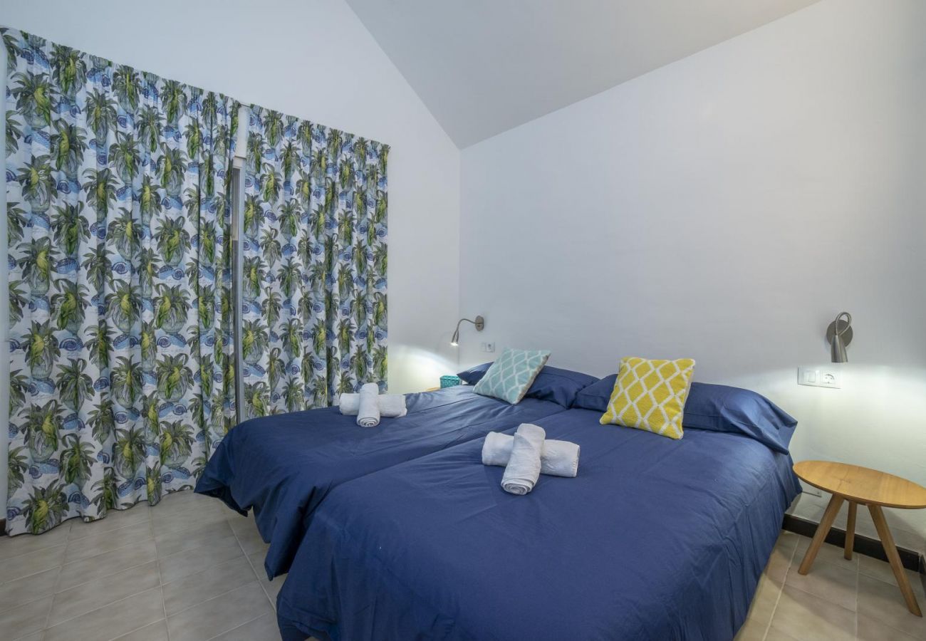 Bungalow à San Bartolomé de Tirajana - Melocotones Kuoni 46 Pta. 22