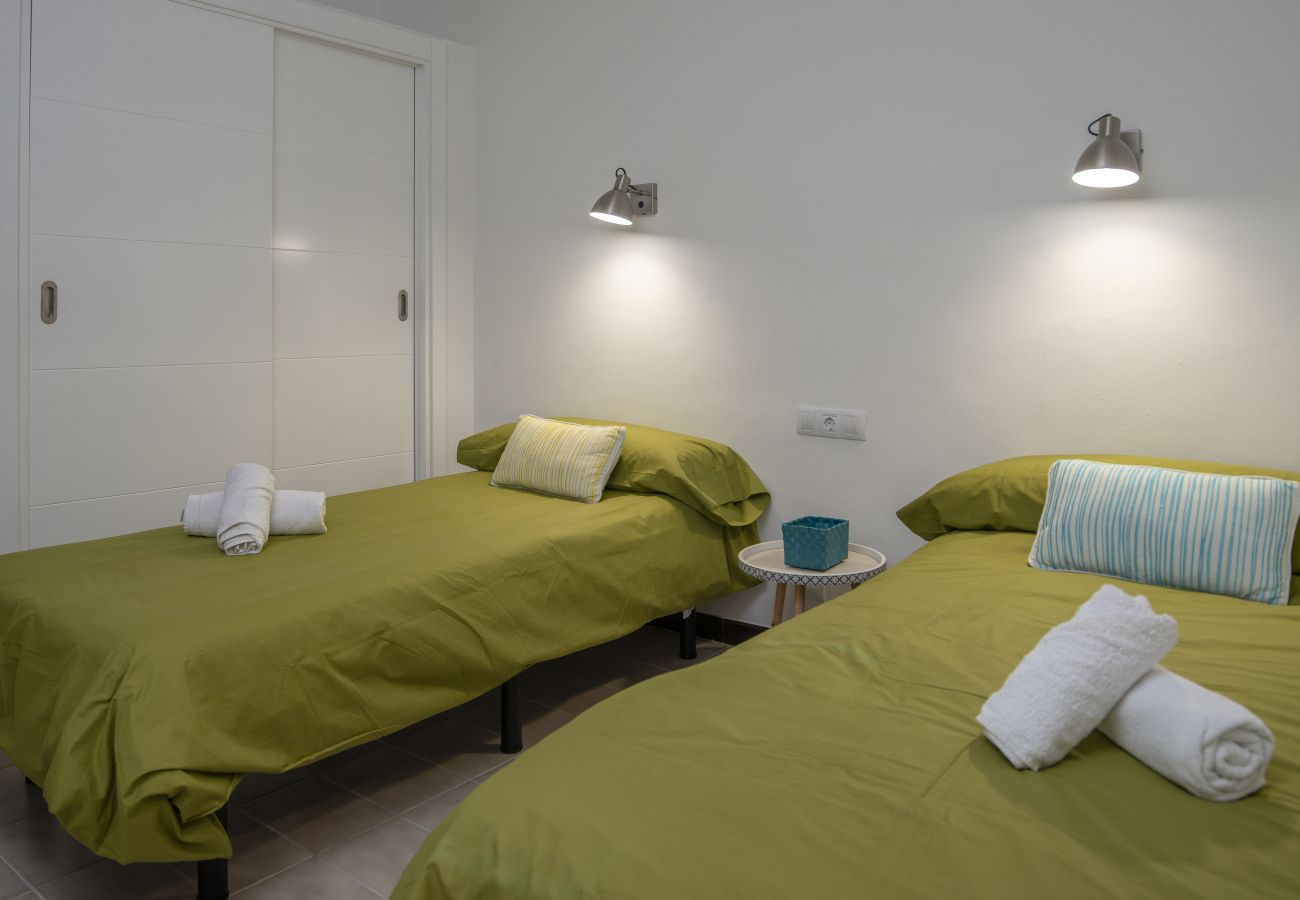 Bungalow à San Bartolomé de Tirajana - Melocotones Kuoni 46 Pta. 22