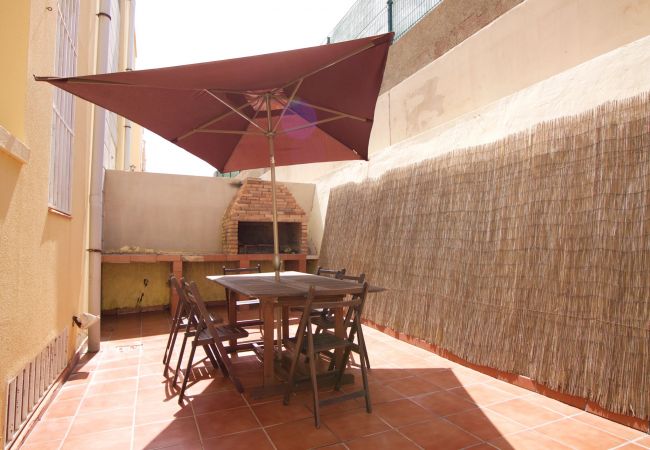 Maison mitoyenne à Telde - Terrasse privée avec barbecue en duplex 6P par Lightbooking