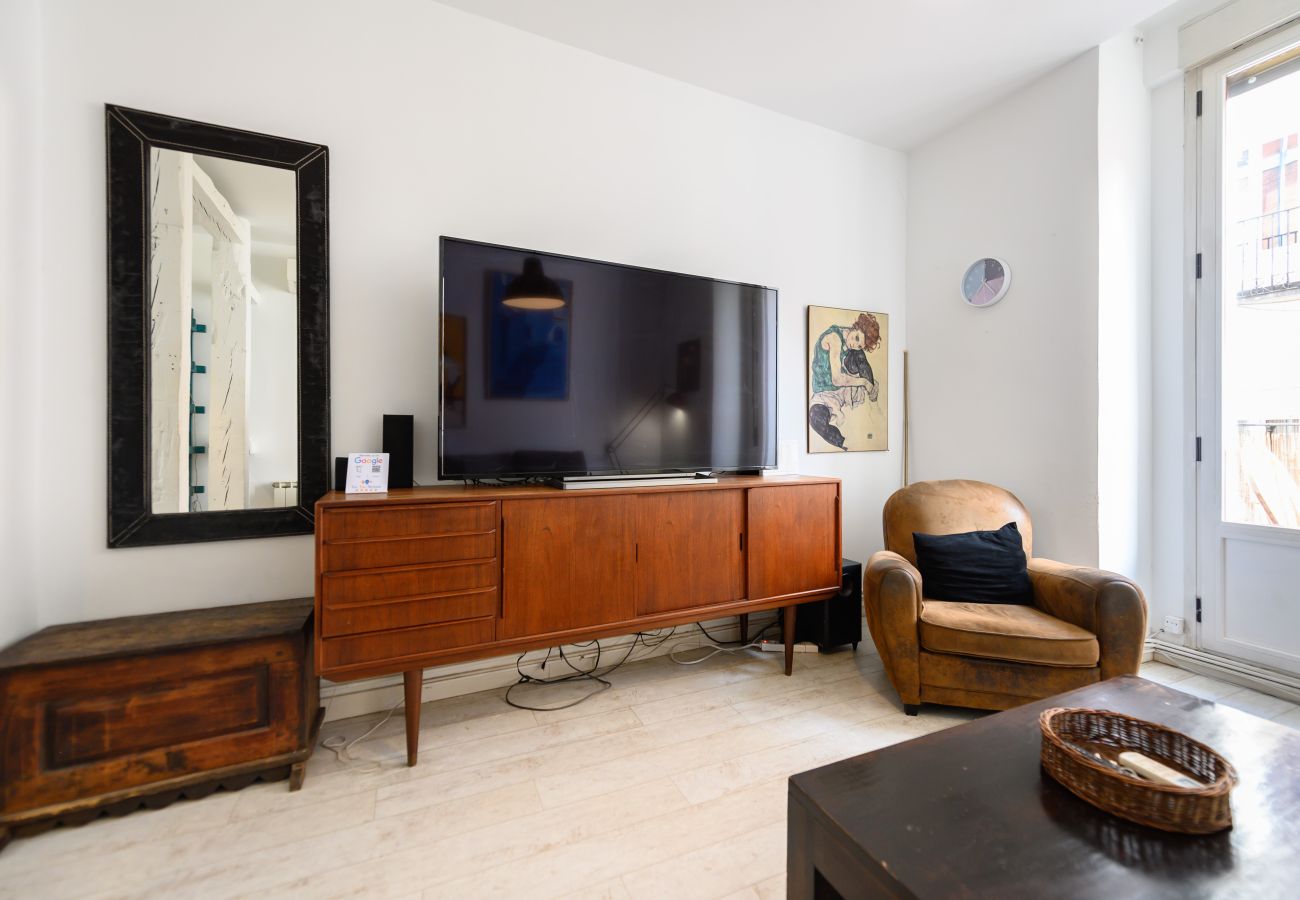 Appartement à Madrid - M (ESA81) Apto. Tribunal-Malasaña-Chueca