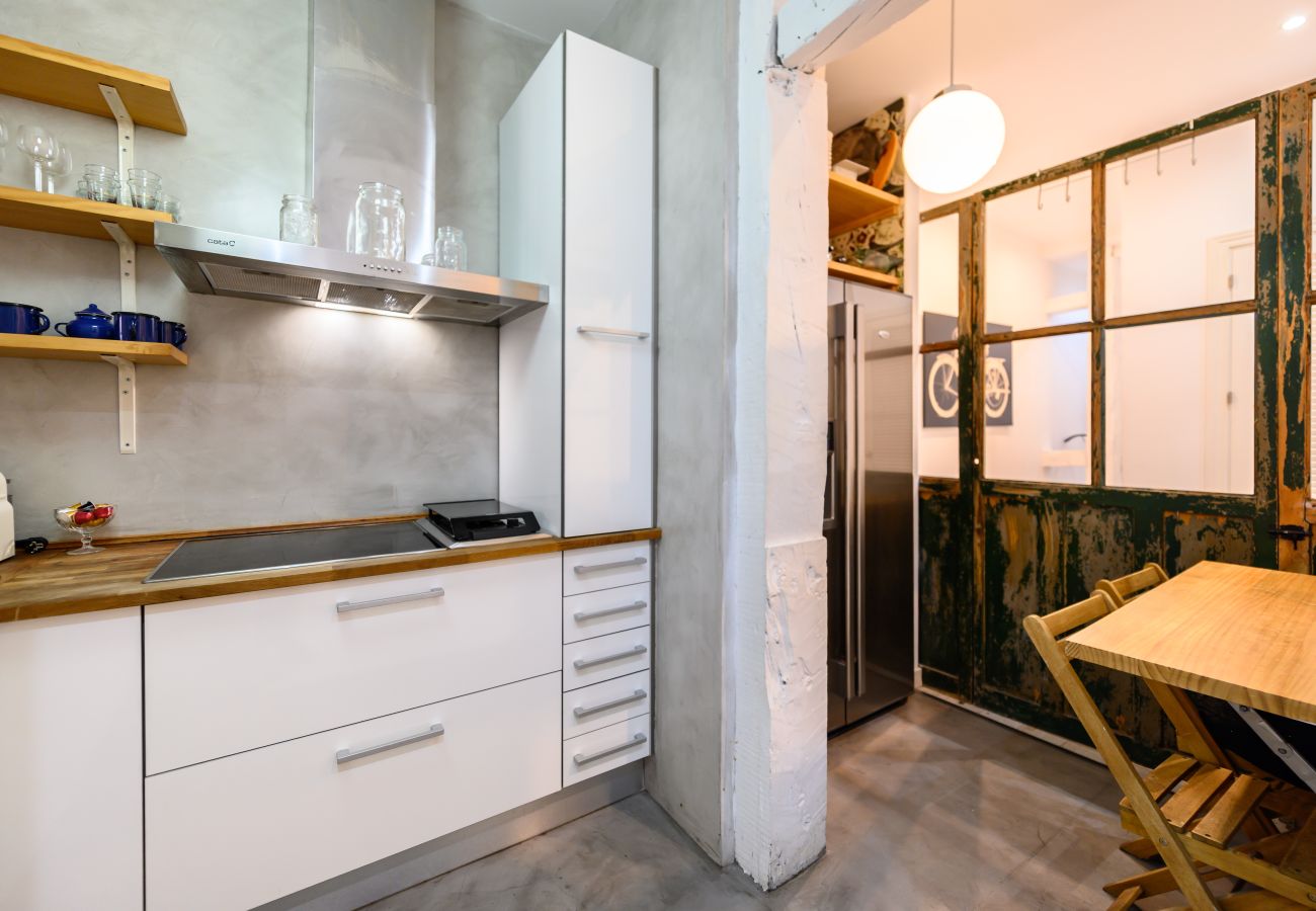 Appartement à Madrid - M (ESA81) Apto. Tribunal-Malasaña-Chueca