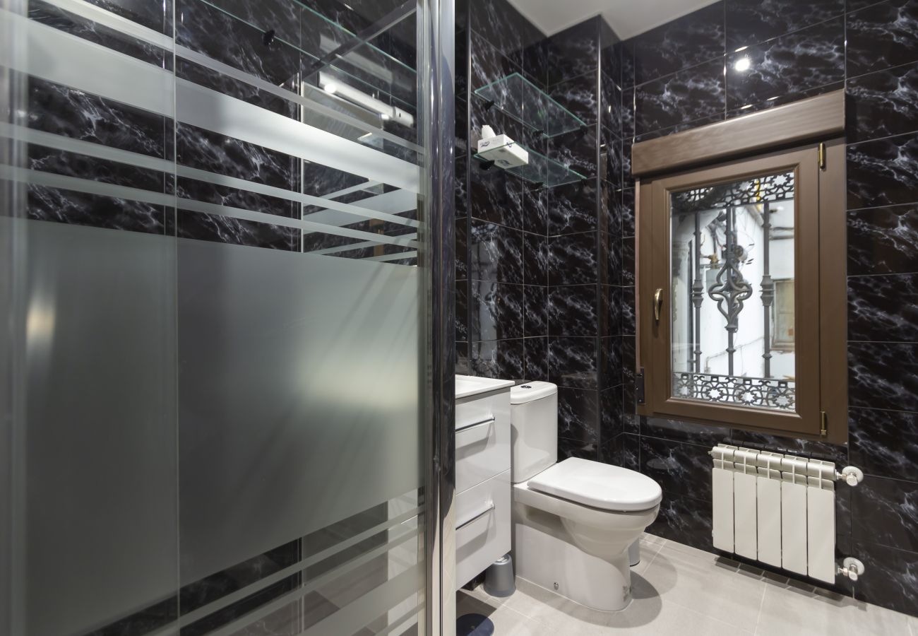 Appartement à Madrid - Luxe Apartment Madrid North Real Madrid Stadium HGA5