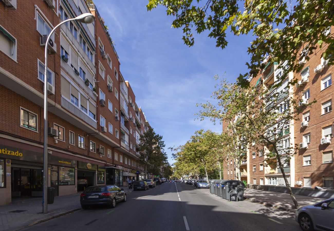 Appartement à Madrid - Luxe Apartment Madrid North Real Madrid Stadium HGA5