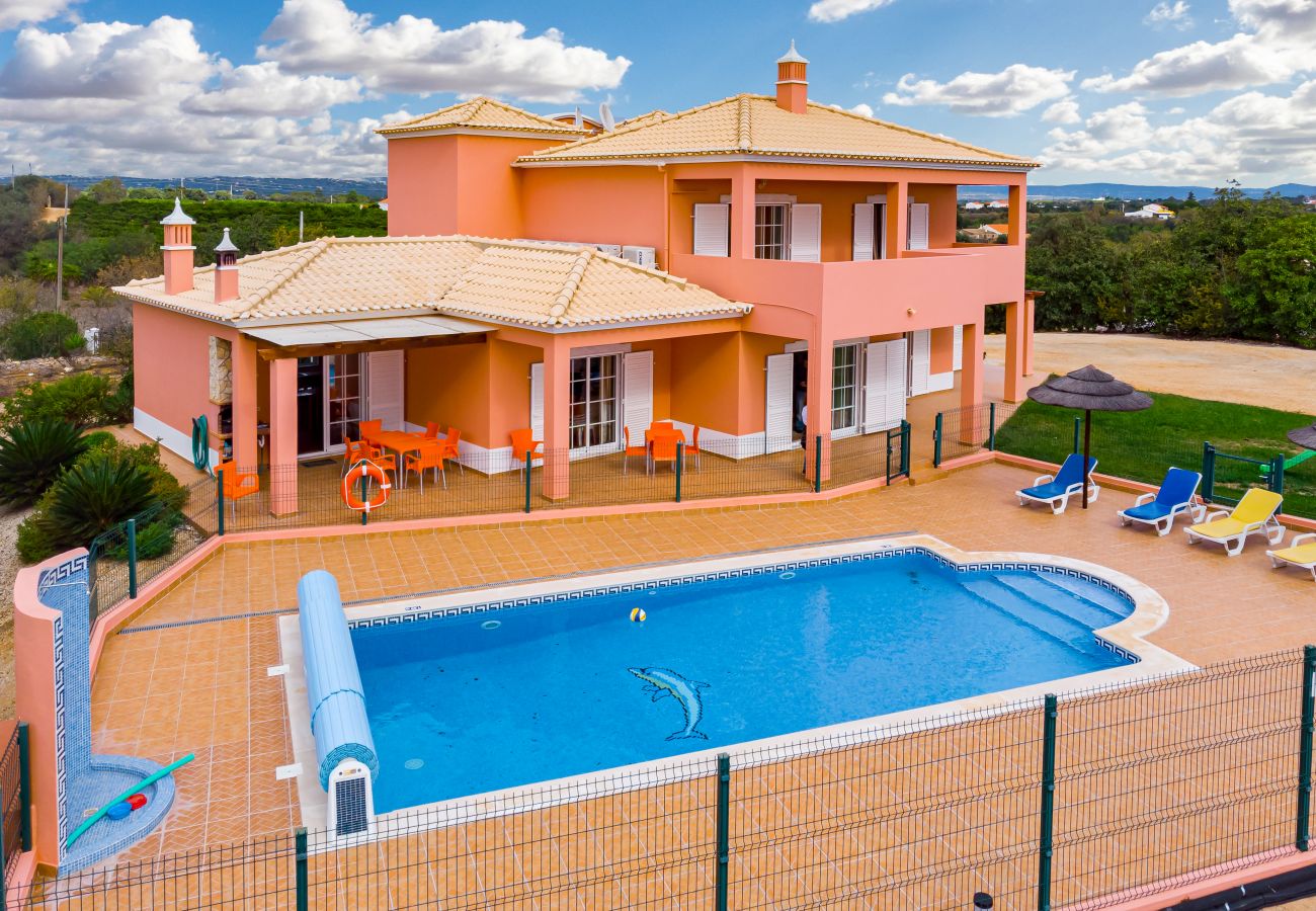 Villa à Alcantarilha - Villa avec piscine à Alcantarilha