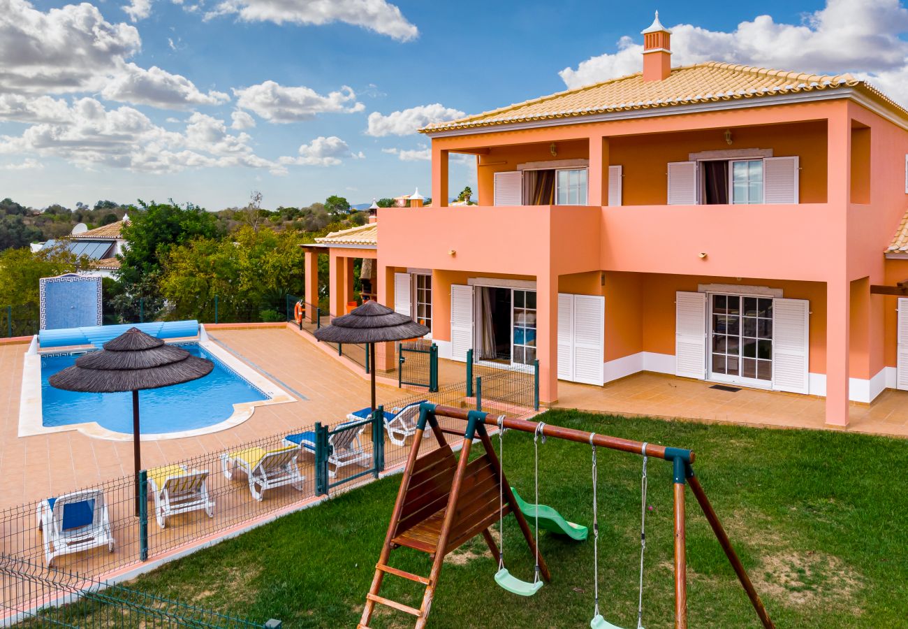 Villa à Alcantarilha - Villa avec piscine à Alcantarilha