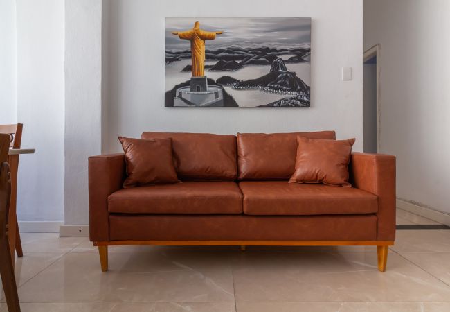 Appartement à Rio de Janeiro - SF704 (Zona2) Appartement à Rio de Janeiro - SF704 (Zona2)