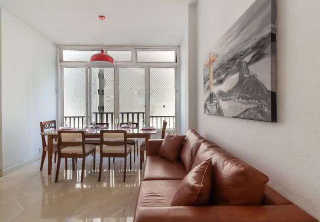 Appartement à Rio de Janeiro - SF704 (Zona2) Appartement à Rio de Janeiro - SF704 (Zona2)