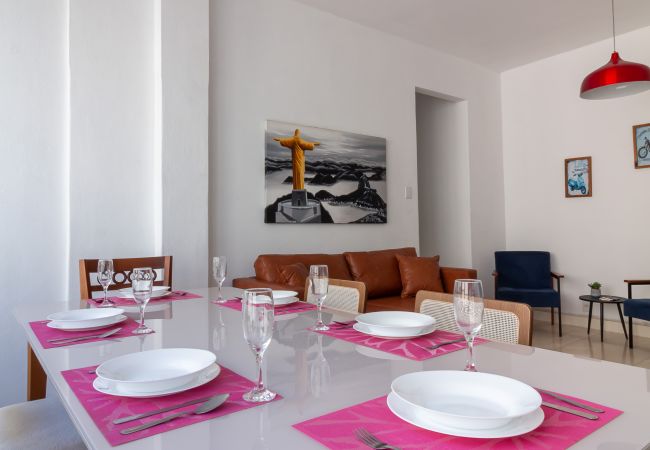Appartement à Rio de Janeiro - SF704 (Zona2) Appartement à Rio de Janeiro - SF704 (Zona2)