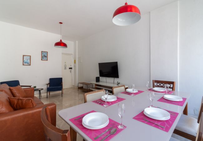 Appartement à Rio de Janeiro - SF704 (Zona2) Appartement à Rio de Janeiro - SF704 (Zona2)