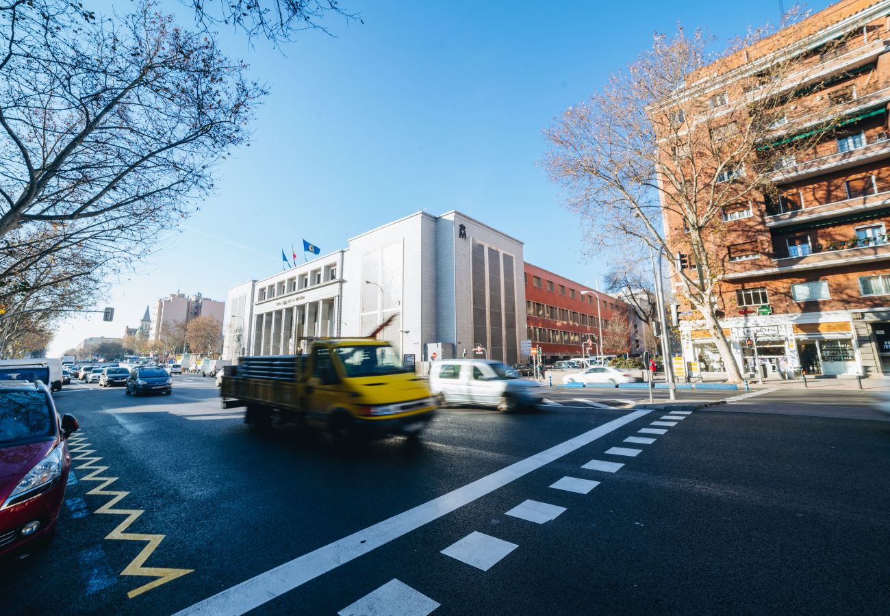 Appartement à Madrid - Apartment O'Donnell-Gregorio Marañón M (JJN155)