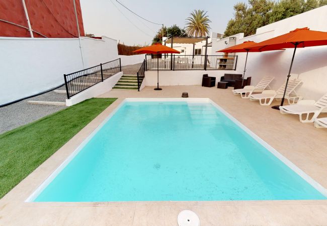Villa à Ingenio - Villa avec piscine privée et jardin Ingenio by Lightbooking
