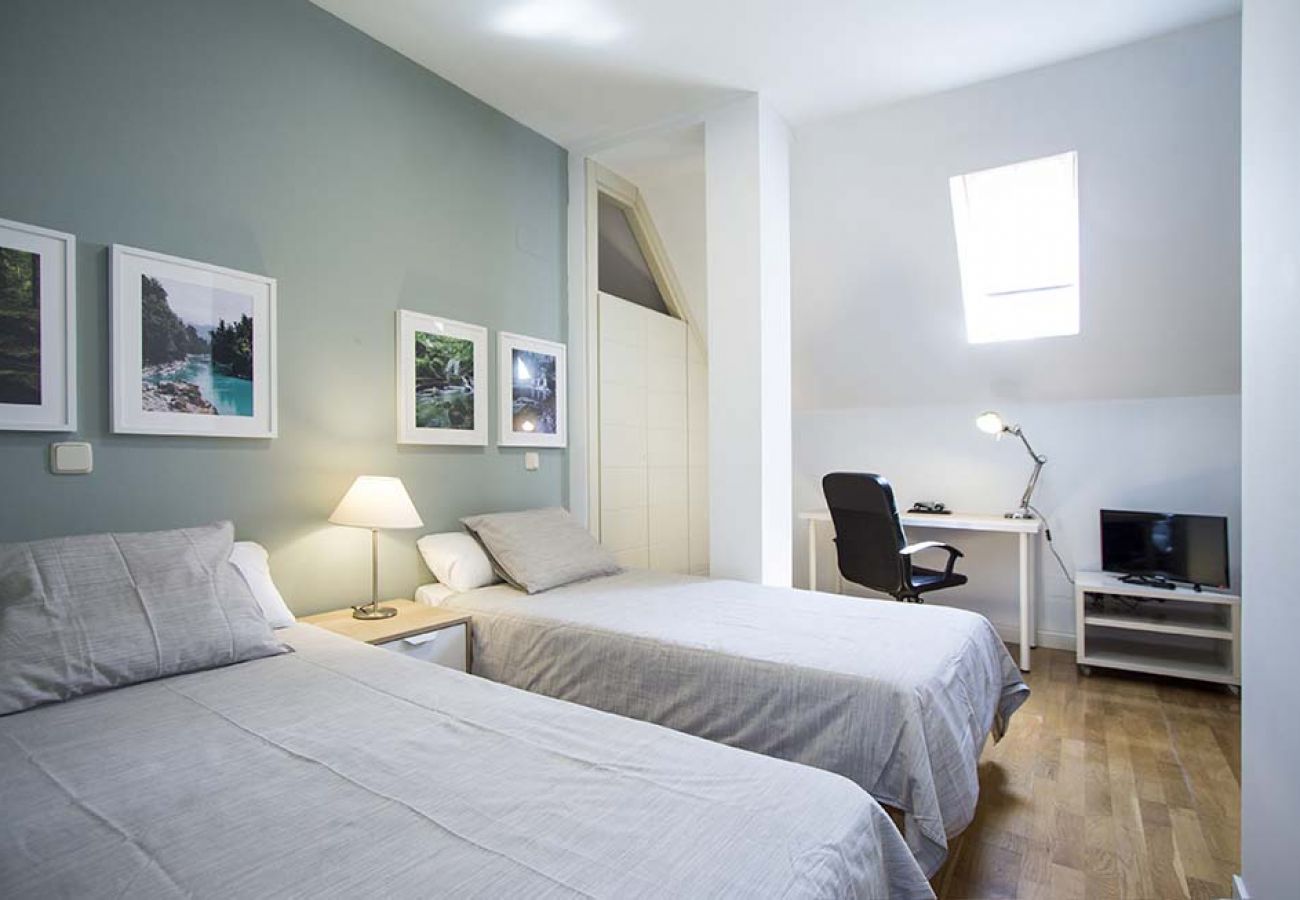 Appartement à Madrid - APT (ML22-3C) DUPLEX TERRAZA