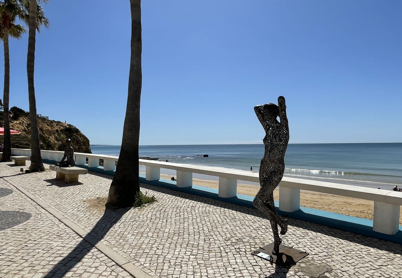 Villa à Albufeira - Villa pour 14 personnes à 2 km de la plage
