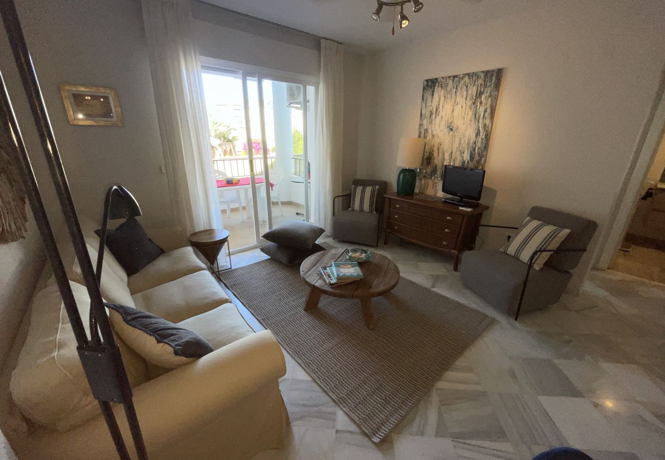 Appartement à La Herradura - Appartement avec climatisation à 200 m de la plage