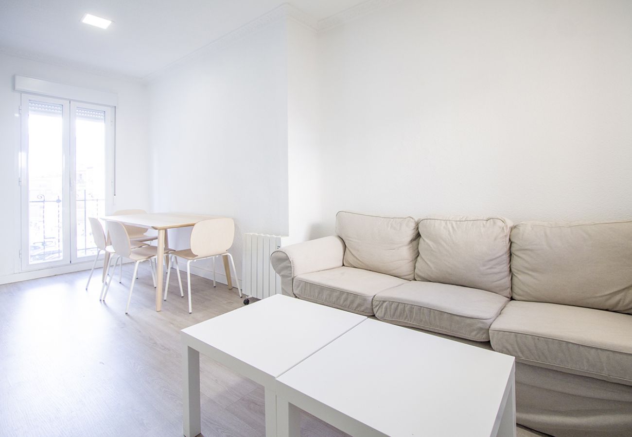 Appartement à Madrid - APT (GSN12) VILLA SANDINO II
