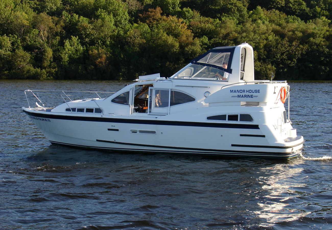 Hire a boat on Lough Erne in County Fermanagh Manor Marine Noble Duke 4/6 Berth