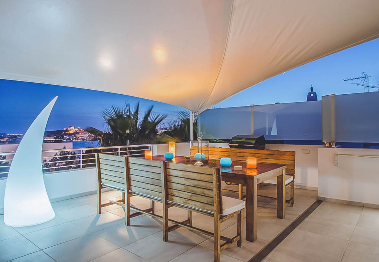Villa à Ibiza - Villa avec 5 chambres à Ibiza
