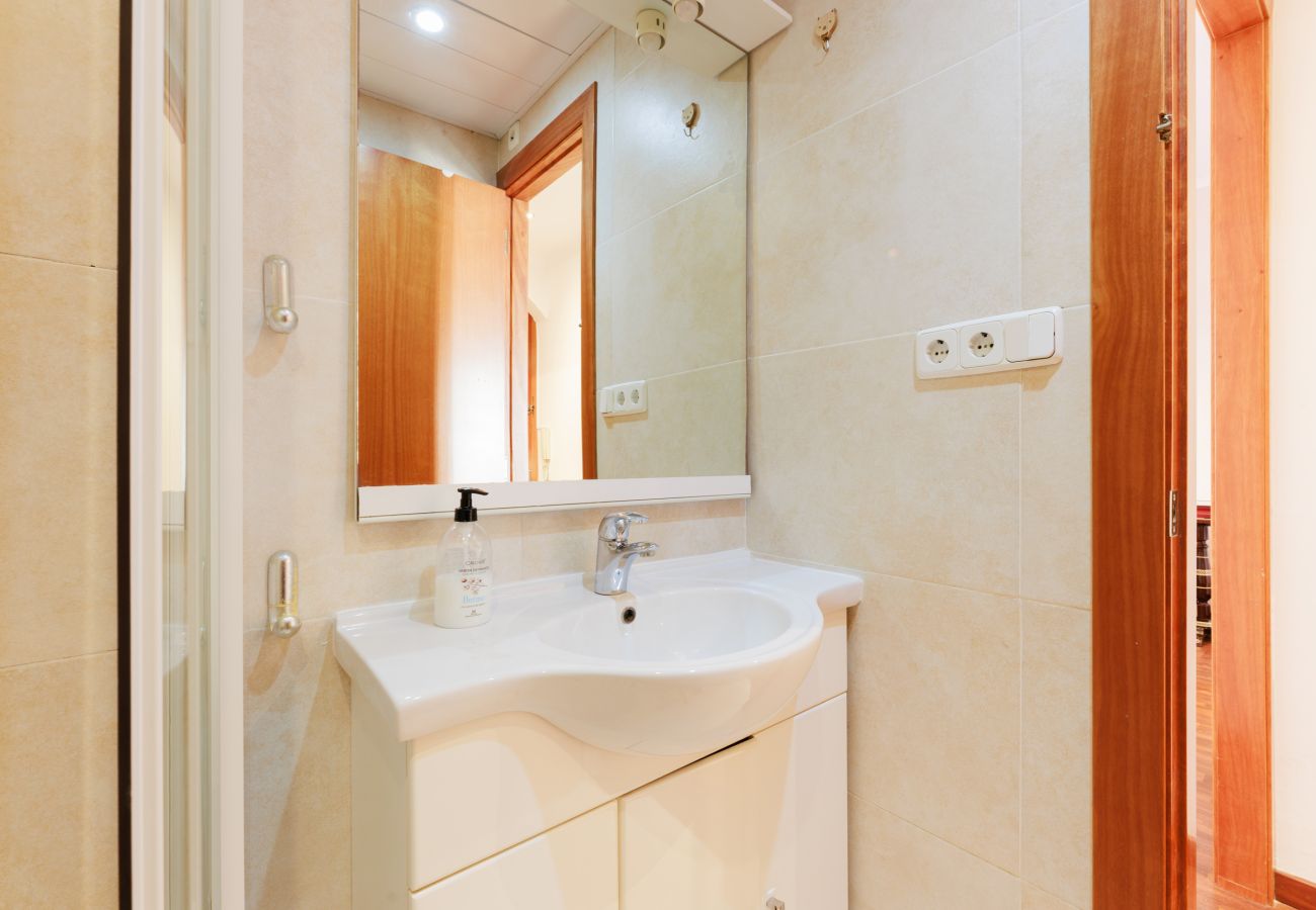 Appartement à Barcelone - TURO PARK, lovely apartment with balcony