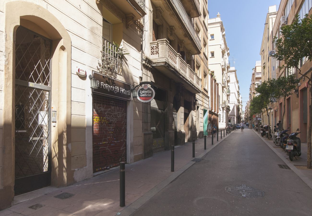 Appartement à Barcelone - TERRASSE PRIVÉE, 4 chambres, 2 salles de bains