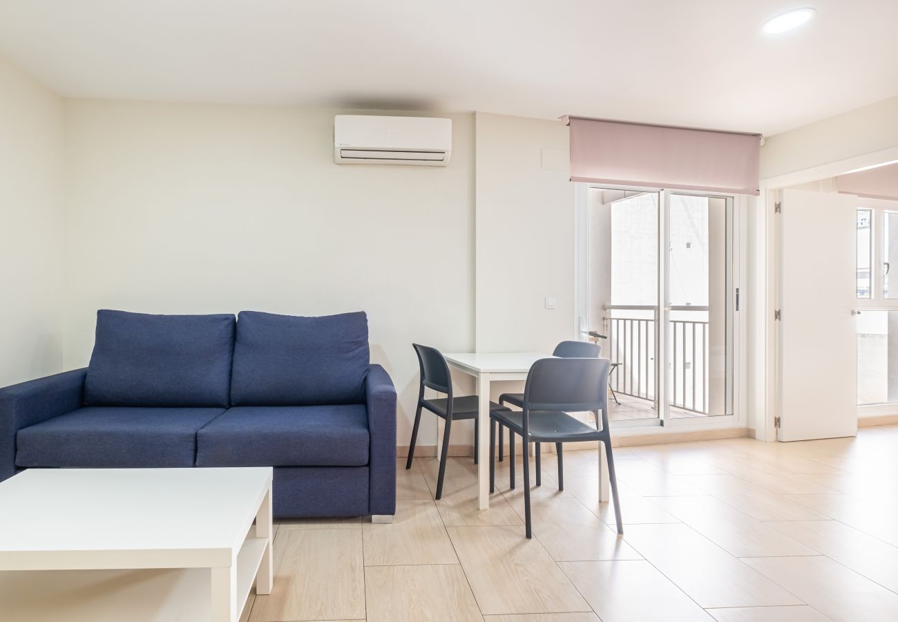 Aparthotel à Benidorm - Aparthotel avec climatisation à 100 m de la plage