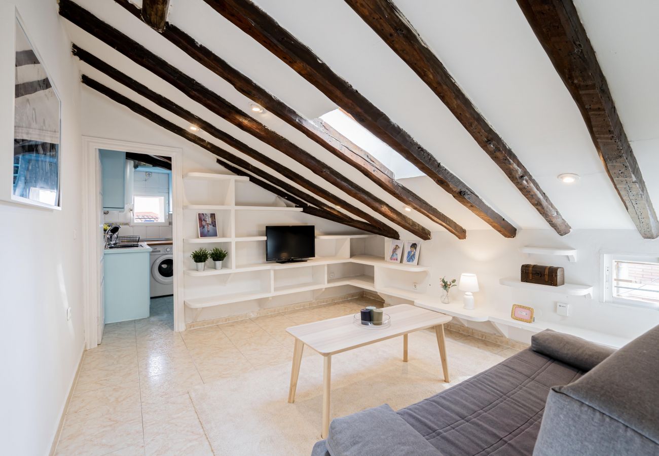 Appartement à Madrid - Apartment at  Cascorro Square SAN5