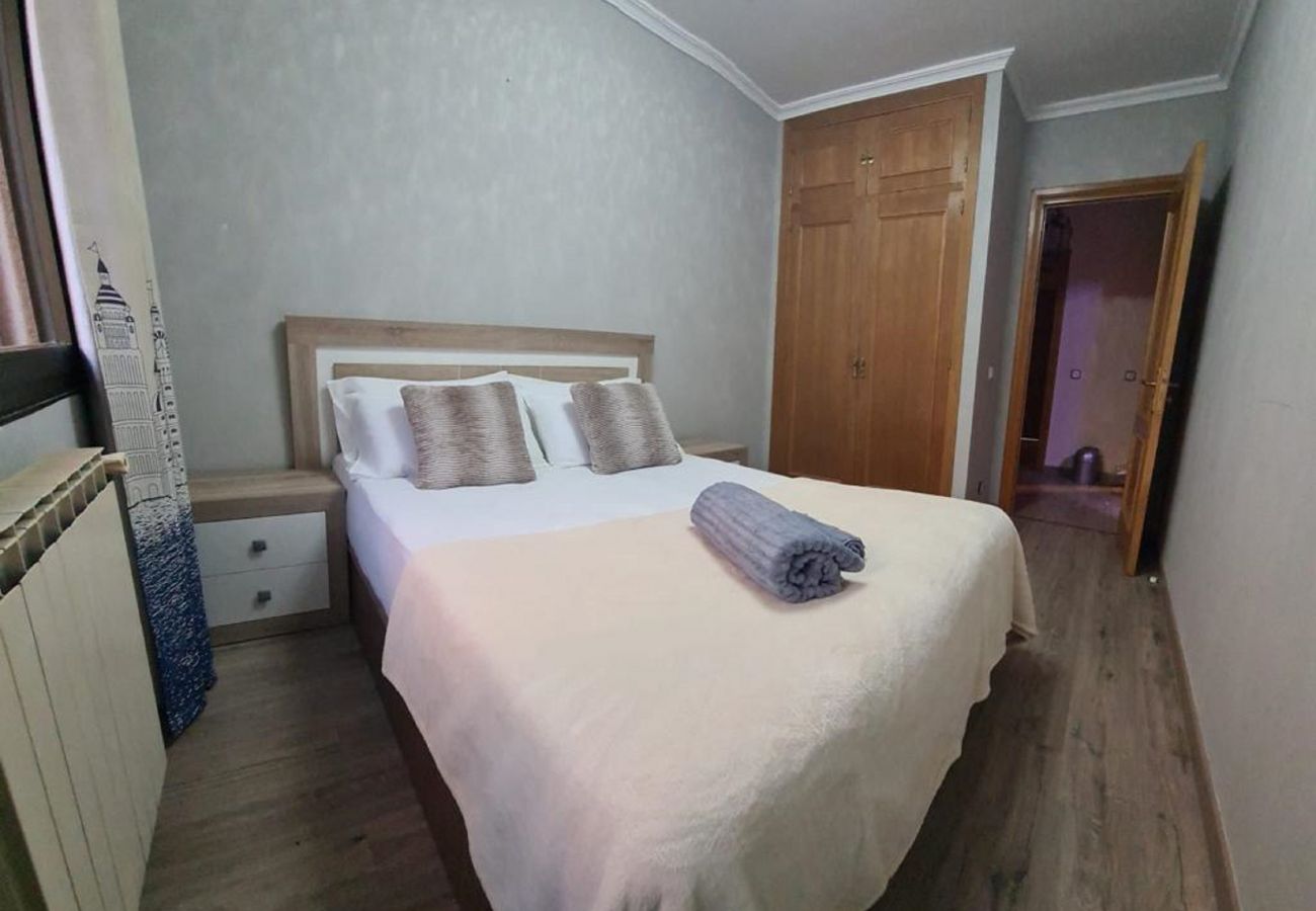 Chalet à Nuevo Baztán - Chalet Nuevo Baztán Piscina cubierta (IBI152)